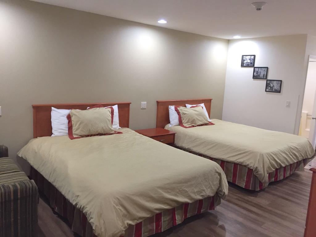 Simply Home Inn & Suites - Riverside Eksteriør bilde