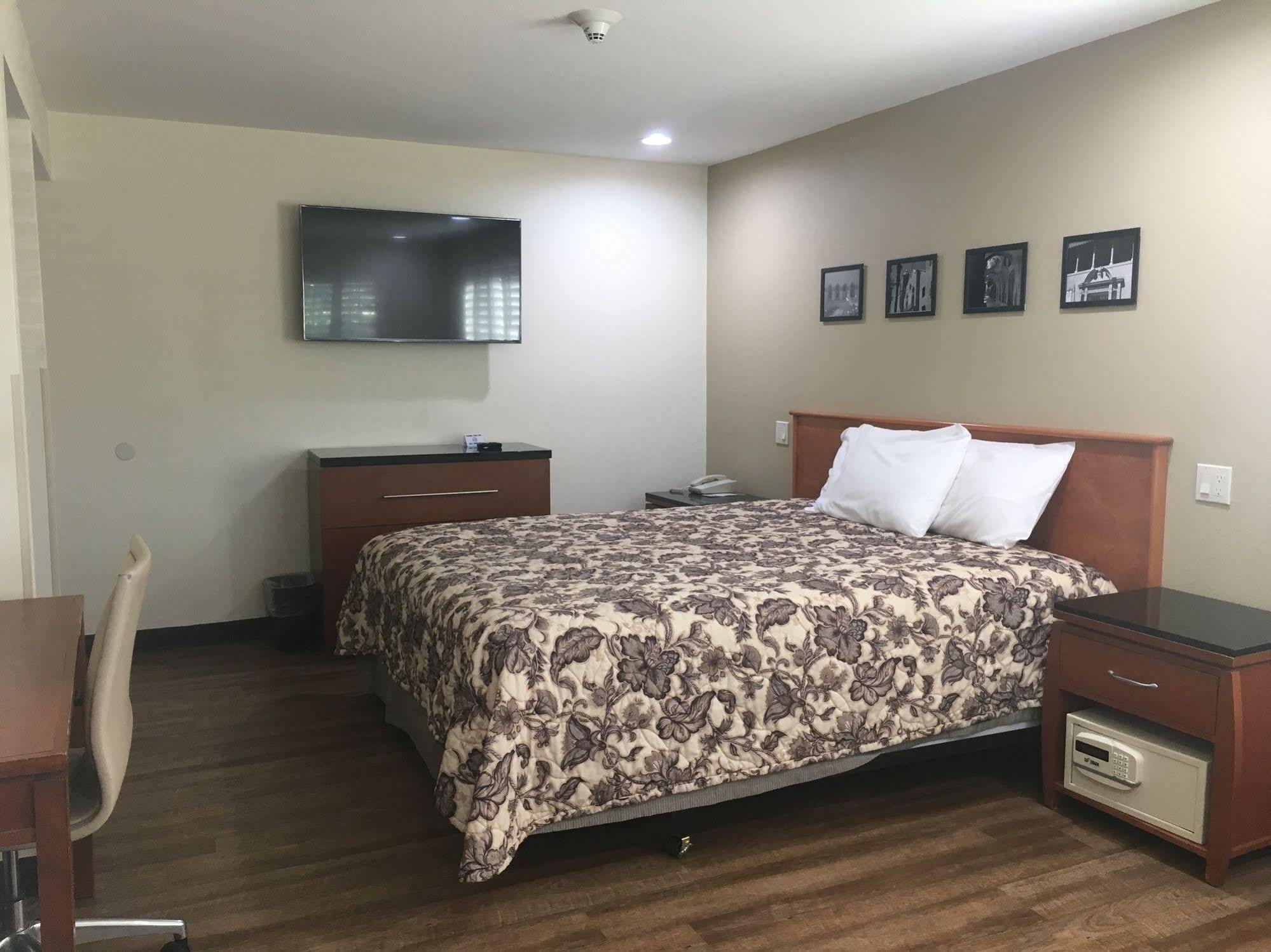 Simply Home Inn & Suites - Riverside Eksteriør bilde